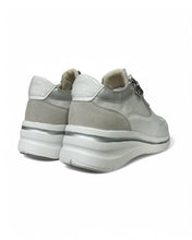 Carica l'immagine nel visualizzatore di Gallery, Keys - 10603A Sneakers WHITE/SILVER