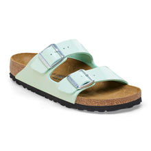 Carica l'immagine nel visualizzatore di Gallery, Birkenstock - 1026963 ARIZONA PATENT SURF GREEN- Calz.S