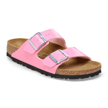 Carica l'immagine nel visualizzatore di Gallery, Birkenstock - 1026957 ARIZONA PATENT CANDY PINK- Calz.S