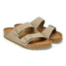 Carica l'immagine nel visualizzatore di Gallery, Birkenstock - 1027697 ARIZONA FADED KHAKI- Calz.S
