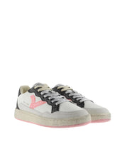 Carica l'immagine nel visualizzatore di Gallery, Victoria - 8806108 CORAL