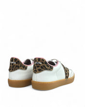 Carica l'immagine nel visualizzatore di Gallery, Victoria - 1126204 Hielo