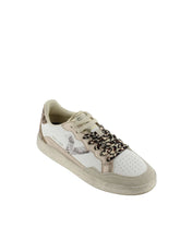 Carica l'immagine nel visualizzatore di Gallery, Victoria - 8806109 BEIGE