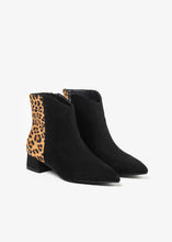 Carica l&#39;immagine nel visualizzatore di Gallery, Francesco Milano - Trinchetto camoscio nero
