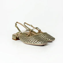 Carica l'immagine nel visualizzatore di Gallery, Francesco Milano - BALLERINA PLATINO IN PELLE TRAFORATA
