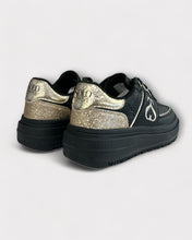 Carica l&#39;immagine nel visualizzatore di Gallery, Solo Soprani - 324836 Sneaker BLACK/GOLD
